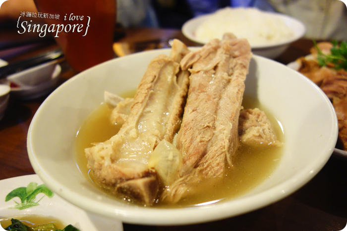 新加坡美食,新加坡肉骨茶,新加坡香辣奶油螃蟹,新加坡海南雞飯