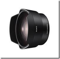Sony 魚眼效果轉接鏡【SEL057FEC】可提供16mm 180°視角的生動魚眼攝影效果，創作更添趣味