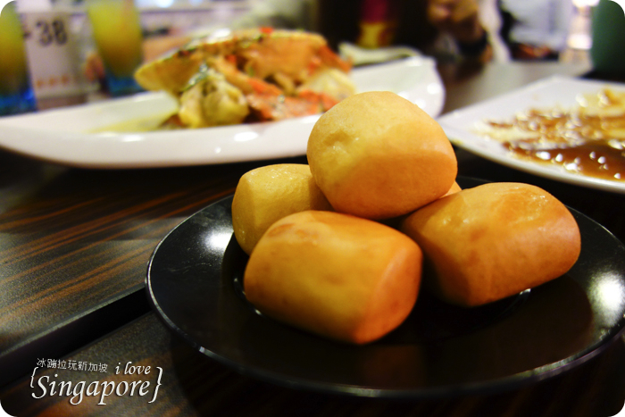 新加坡美食,新加坡肉骨茶,新加坡香辣奶油螃蟹,新加坡海南雞飯