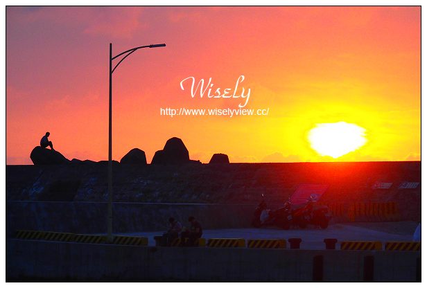 【遊記】新北市。北海岸景點美食一日遊:淡水紫藤咖啡園、猿人森活&海邊的家Café、石門老梅綠石槽、富基漁港夕照、慧琪活海鮮&味味代客料理