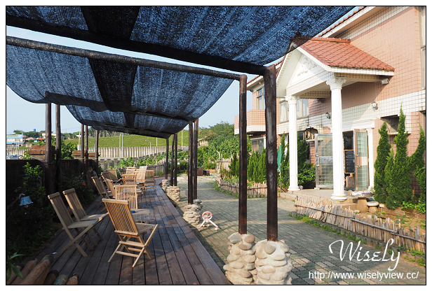 【遊記】新北市。北海岸景點美食一日遊:淡水紫藤咖啡園、猿人森活&海邊的家Café、石門老梅綠石槽、富基漁港夕照、慧琪活海鮮&味味代客料理