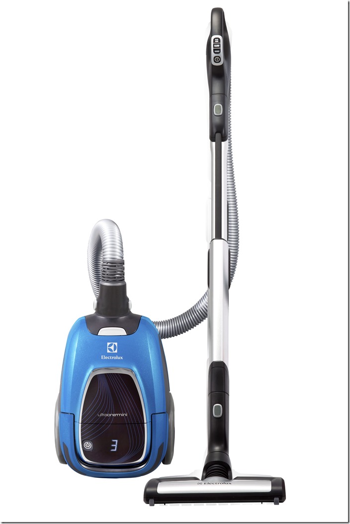 圖二：伊萊克斯UltraOne Mini藍寶精靈全新上市售價$32,900，12道密封科技 直線驅動氣流給你一塵不漏的潔淨。（伊萊克斯提供）