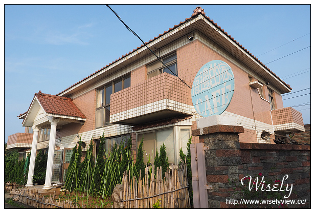 【遊記】新北市。北海岸景點美食一日遊:淡水紫藤咖啡園、猿人森活&海邊的家Café、石門老梅綠石槽、富基漁港夕照、慧琪活海鮮&味味代客料理