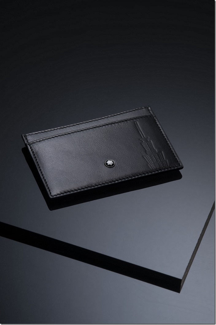 萬寶龍台北101全球全新概念精品專賣店_萬寶龍台北101限量三卡名片夾_售價$ 4,100元