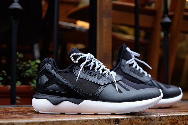 adidas Tubular