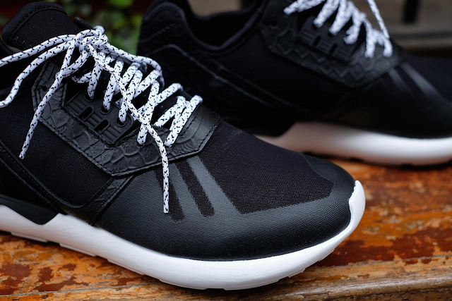 adidas Tubular