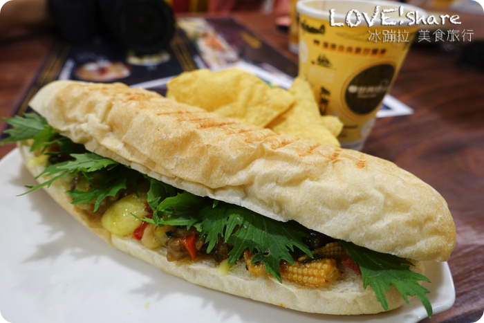 信義誠品咖啡,世界邦,台北咖啡,台北下午茶,提拉米蘇