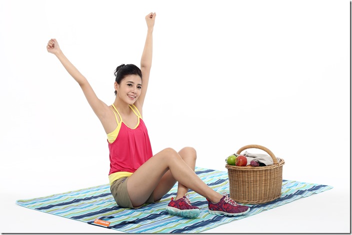 MERRELL今夏演繹「輕盈透涼」時尚，推出最新服飾、鞋款、休閒帽系列