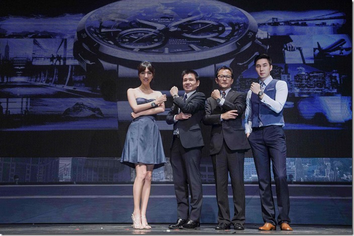 左起為伊林女模Maggie、日本卡西歐時計戰略部部長太田晃央、台灣卡西歐總經理小川恒雄，以及伊林男模Frank。