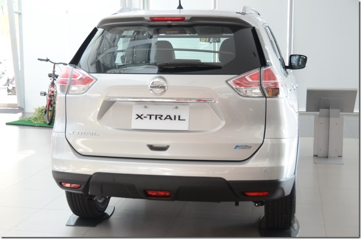 X-TRAIL_038