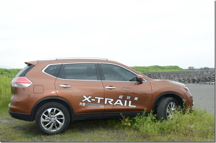 X-TRAIL_128