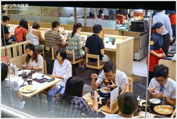 吉豚屋：【台北】かつや吉豚屋‧日本超過300家超人氣豬排店來台!