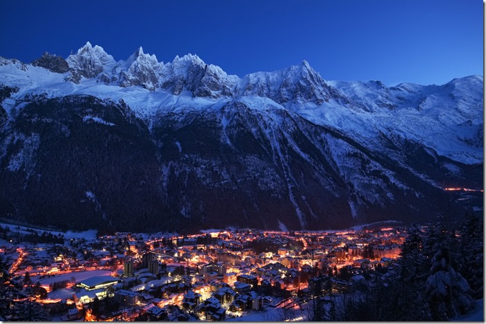 Chamonix-Mont-Blanc-by-night