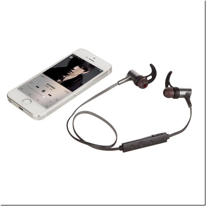 【iHome】iB72 MicroGo藍牙無線入耳式耳機帶來超乎想像的聆聽體驗及便利性 (1)