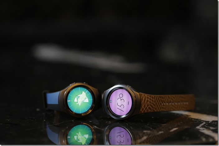 Samsung Gear S2獨特、色彩繽紛的錶面設計，搭配超薄時尚錶帶