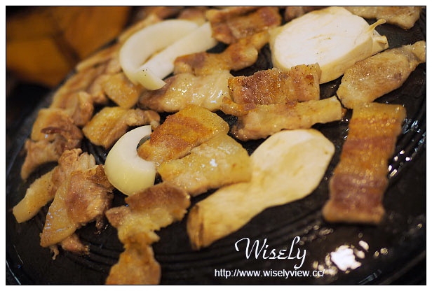 【食記】台北市。中正區：台大公館＠首爾之家～黑豬肉烤肉&海鮮煎餅，捷運公館站美食