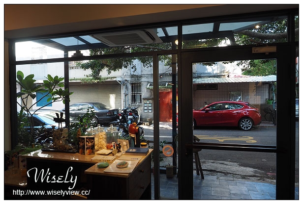 【食記】台北市。大安區：Left Party佐派份子私廚料理小派對＠溫州街巷弄裡的法式餐點店，捷運台電大樓站美食