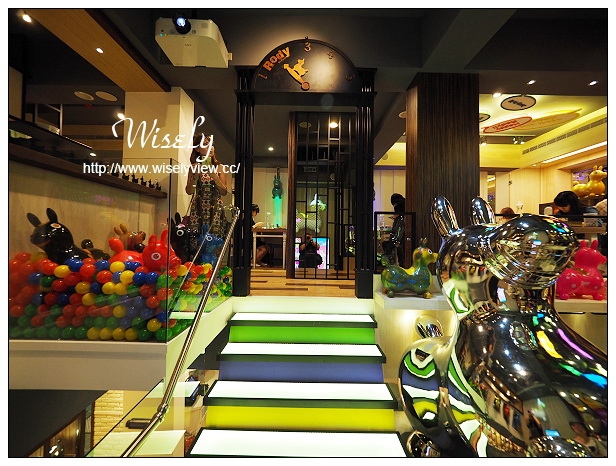 【食記】台北市。大安區：Caffè Rody主題餐廳＠全球唯一跳跳馬餐廳，捷運忠孝敦化站美食