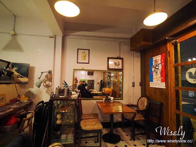 【食記】台北大同。捷運中山站：Rooster Café & vintage (公雞咖啡)＠復古氣息的咖啡店