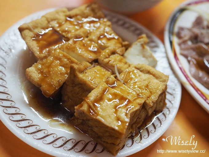 【食記】台北中正。捷運東門站：東門市場美食＠黃媽媽米粉湯、東門城滷肉飯