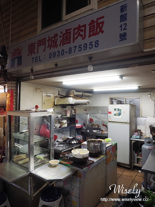 【食記】台北中正。捷運東門站：東門市場美食＠黃媽媽米粉湯、東門城滷肉飯