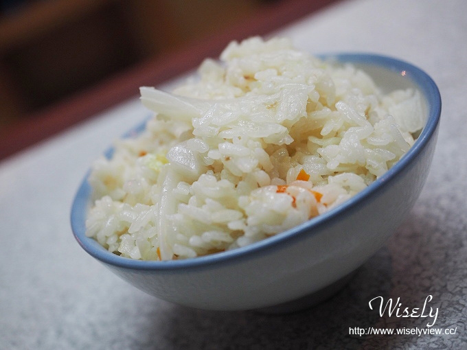 【食記】台北大同。捷運大橋頭站：延三夜市美食＠高麗菜飯&原汁排骨湯～懷舊灶頂小吃