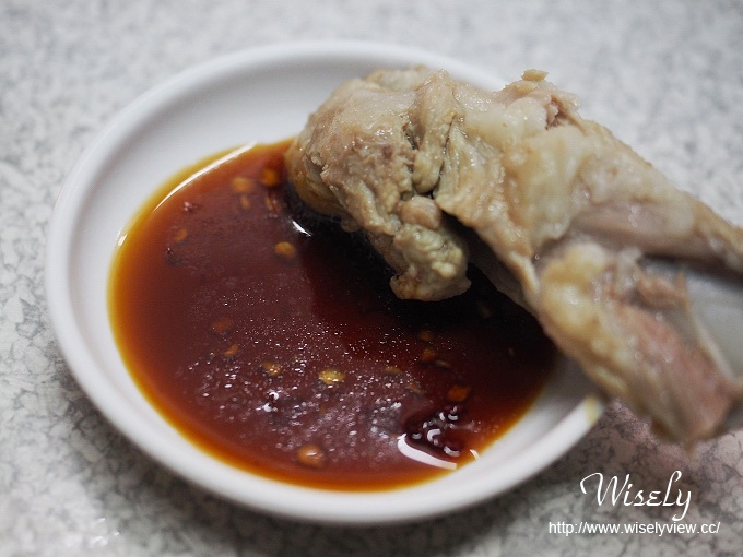 【食記】台北大同。捷運大橋頭站：延三夜市美食＠高麗菜飯&原汁排骨湯～懷舊灶頂小吃