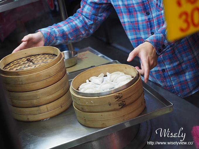 【食記】台北大同。捷運大橋頭站:延三夜市美食@金三餃(現做蒸餃)~特殊造型小吃 【食記】台北大同。捷運大橋頭站:延三夜市美食@金三餃(現做蒸餃)~特殊造型小吃