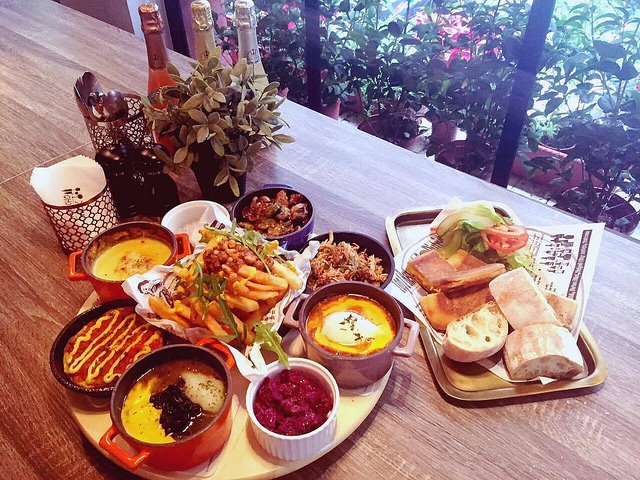 12557214_10204437506812712_763098424_o