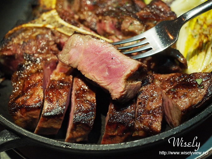 【食記】台北中山。捷運中山國小站：L’IDIOT 驢子餐廳(華泰王子大飯店)＠乾式熟成丁骨牛排