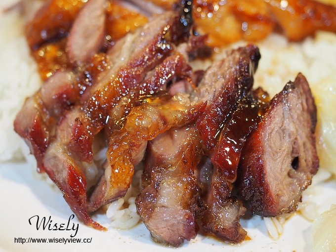 【食記】台北大安。捷運科技大樓站：瑞榮燒臘(鴨腿叉燒飯)＠近台大後門&戲院海報裝潢