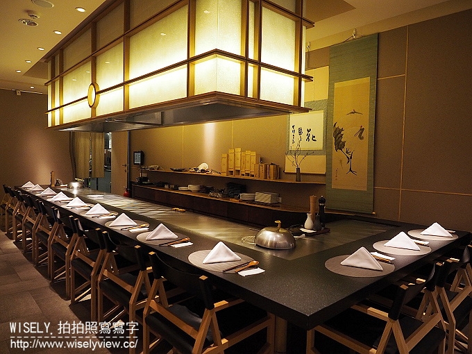 【食記】台北信義。捷運市政府站：乾杯 季月鐵板懷石(新光三越A4)＠經典伊萬里鐵板燒套餐