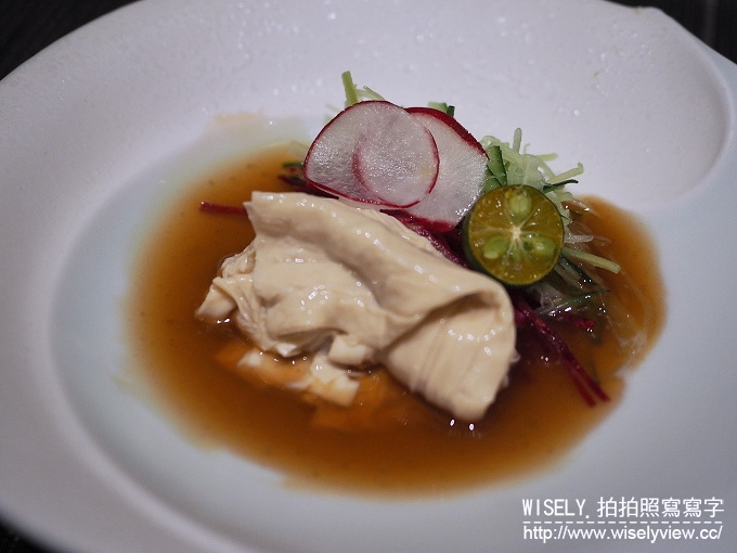 【食記】台北信義。捷運市政府站：乾杯 季月鐵板懷石(新光三越A4)＠經典伊萬里鐵板燒套餐