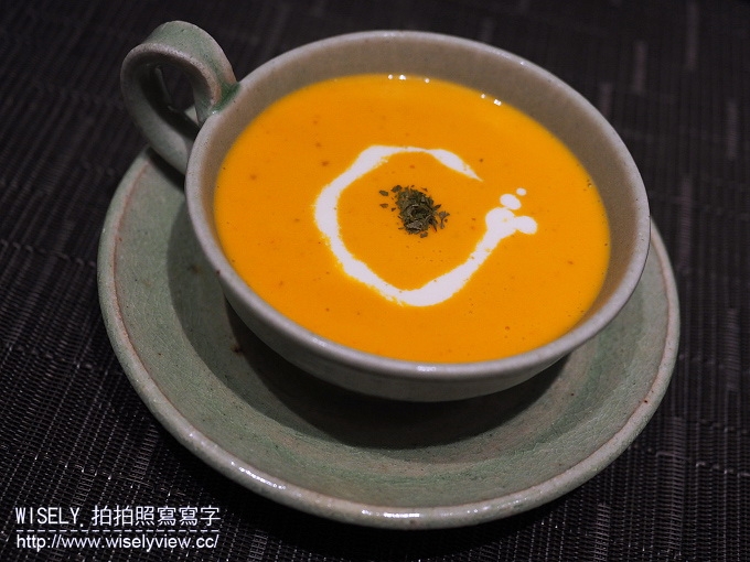 【食記】台北信義。捷運市政府站：乾杯 季月鐵板懷石(新光三越A4)＠經典伊萬里鐵板燒套餐