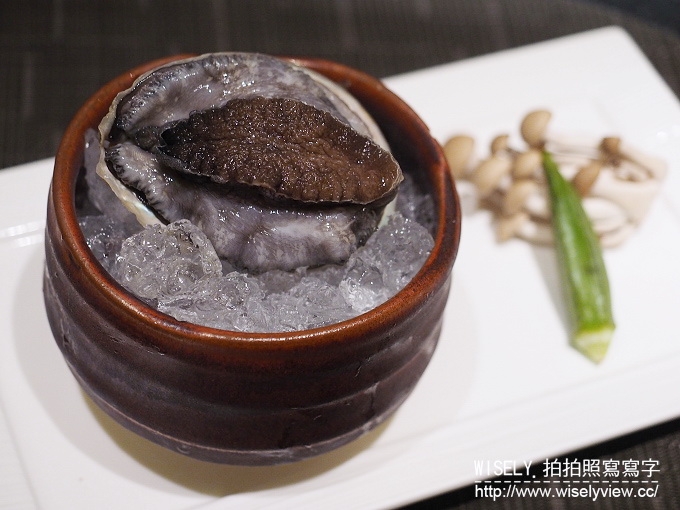 【食記】台北信義。捷運市政府站：乾杯 季月鐵板懷石(新光三越A4)＠經典伊萬里鐵板燒套餐