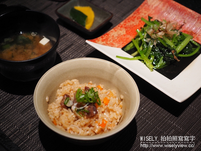 【食記】台北信義。捷運市政府站：乾杯 季月鐵板懷石(新光三越A4)＠經典伊萬里鐵板燒套餐