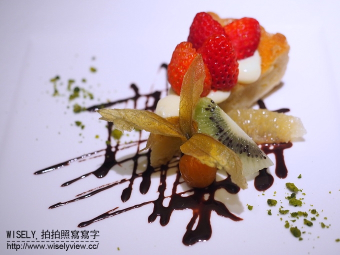 【食記】台北信義。捷運市政府站：乾杯 季月鐵板懷石(新光三越A4)＠經典伊萬里鐵板燒套餐