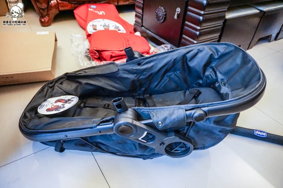 Chicco 嬰兒推車 Urban個性化雙向手推車(紅)-11.jpg Chicco 嬰兒推車 Urban個性化雙向手推車(紅)-11.jpg