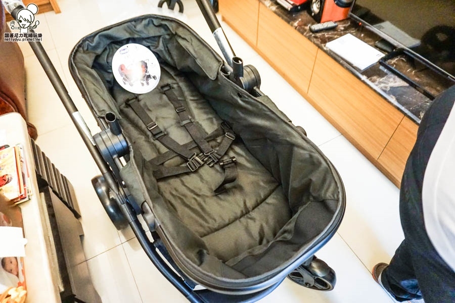 Chicco 嬰兒推車 Urban個性化雙向手推車(紅)-13.jpg Chicco 嬰兒推車 Urban個性化雙向手推車(紅)-13.jpg