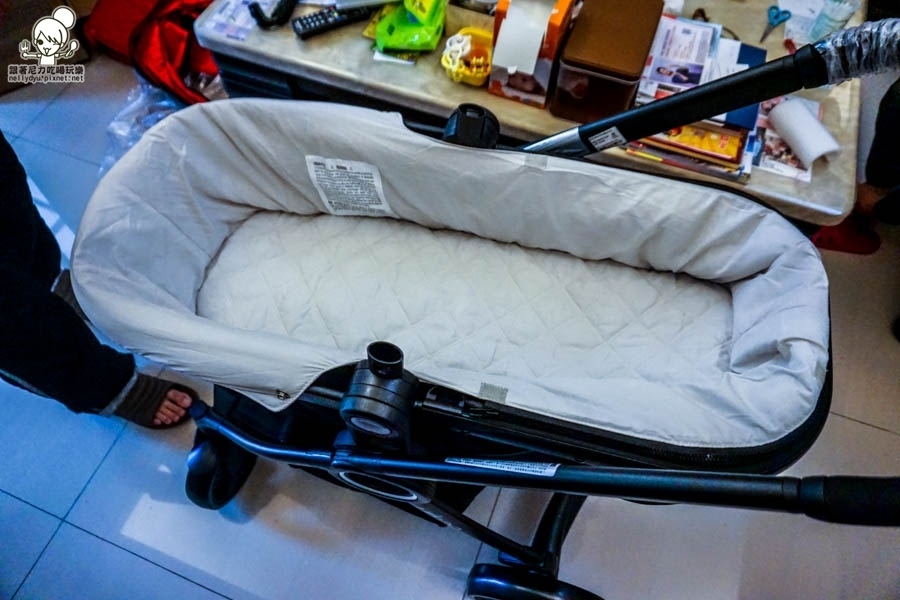 Chicco 嬰兒推車 Urban個性化雙向手推車(紅)-16.jpg Chicco 嬰兒推車 Urban個性化雙向手推車(紅)-16.jpg