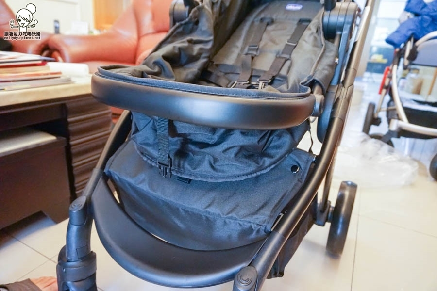 Chicco 嬰兒推車 Urban個性化雙向手推車(紅)-20.jpg Chicco 嬰兒推車 Urban個性化雙向手推車(紅)-20.jpg