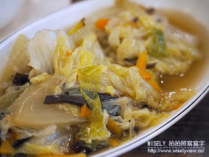 【食記】台北大同。捷運大橋頭站：(大稻埕)大胖張＠冬瓜魯肉飯、燉湯