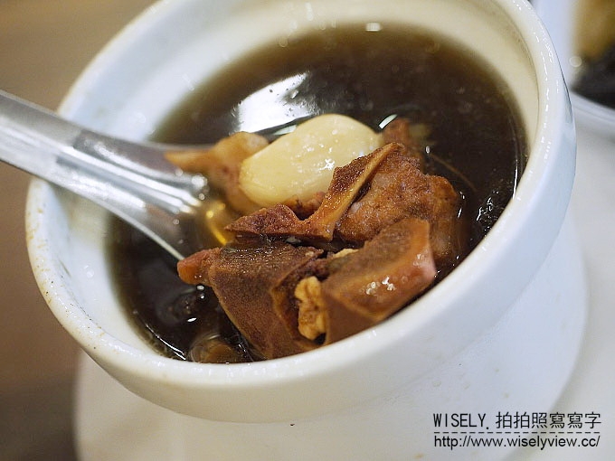 【食記】台北大同。捷運大橋頭站：(大稻埕)大胖張＠冬瓜魯肉飯、燉湯