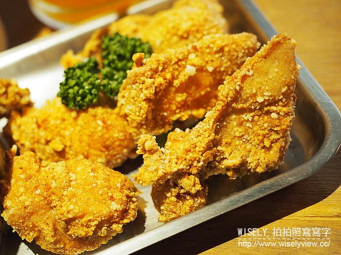 【食記】台北大安。捷運六張犁站：通化街夜市美食＠Take Out Burger & Café～美式漢堡