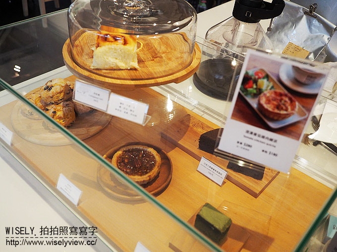 【食記】台北中山。捷運松江南京站：Fika Fika Café＠伊通街裡冠軍光環的北歐風咖啡館