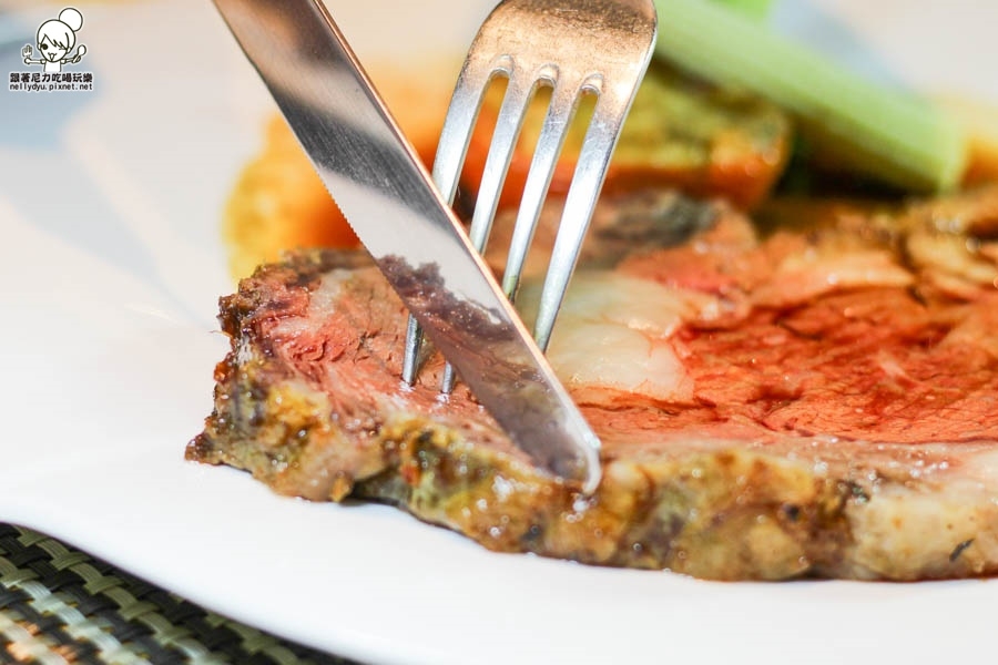 漢來飯店 池畔餐廳 排餐 牛排-26.jpg