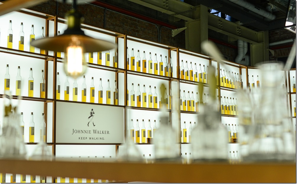 6_JOHNNIE WALKER調和實驗室現場實景