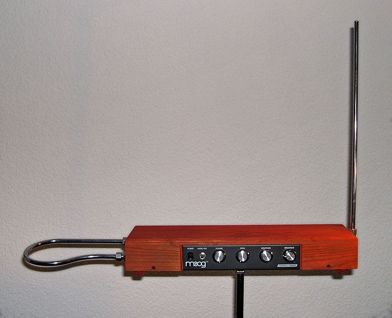 800px-Etherwave_Theremin_Kit
