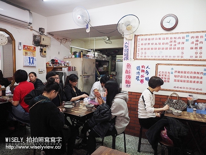 【食記】台北松山。捷運南京三民站：民生社區美食＠嘉義香菇肉羹專賣店～魯肉飯、黑白切