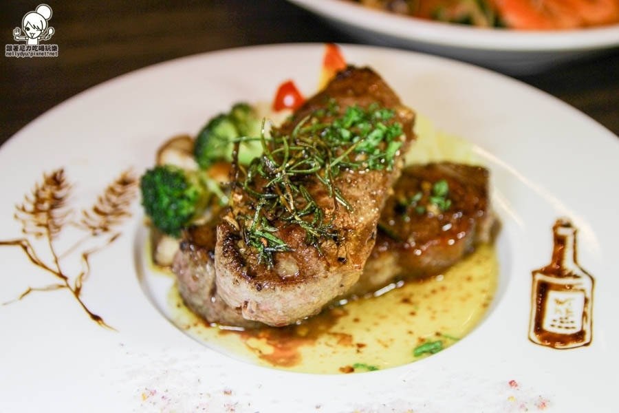 Booking書店 漫畫書店 複合式餐廳 (30 - 50).jpg